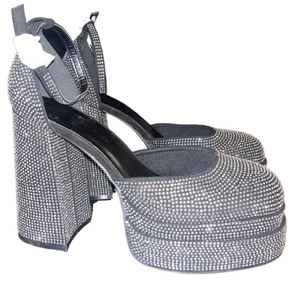 Rhinestone platform Mary Jane heel (Sabrina Carpenter heels) - Picture 4 of 5